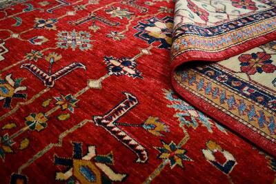 فرش دست بافت ممتاز روایتگر تاریخ سرزمین هنر